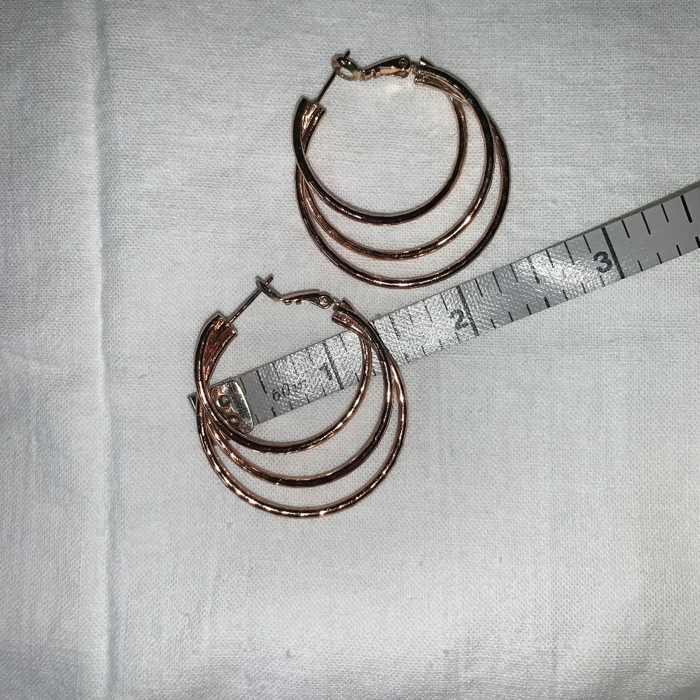 Rosegold 3 hoop earring